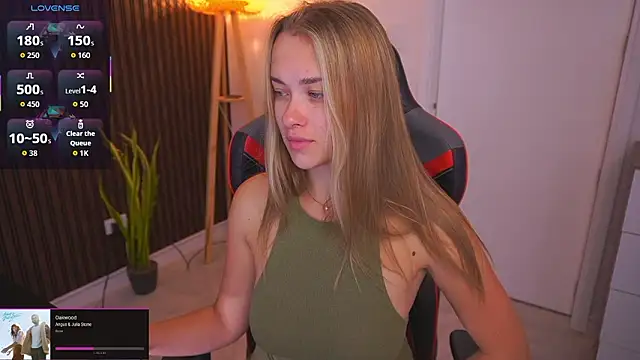 Chat XXX en directo de DanikaDillan