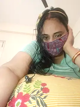 Sheela-Bhabi Adlı Modelin Canlı XXX Sohbeti