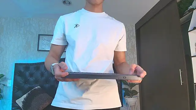 Živý XXX chat Lander_Cruz