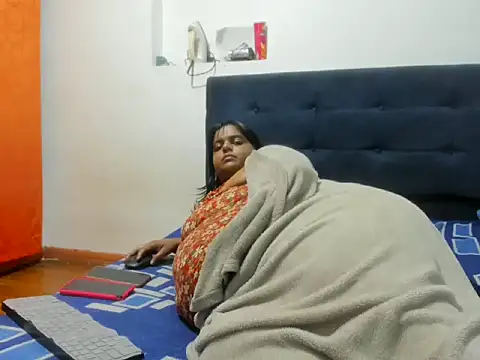 SusanaEshwar élő XXX-chatje