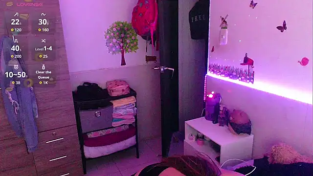 Chatroom XXX en direct de emily_cooper_t