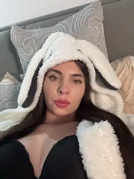 Chat XXX Live CurlyLara