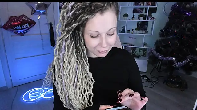 Онлайн чат XXX HoneySallyMoore