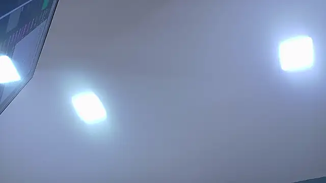 RiriiBrunette__ 即時 XXX 聊天