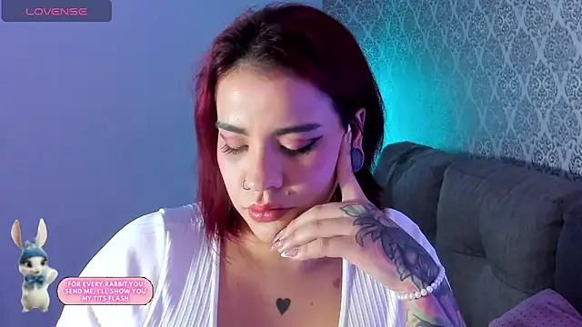 SuccubusDolly's Live XXX Chat