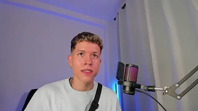 Živý XXX chat nathan_blake