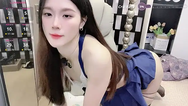 Yueyue-MM 网络视讯表演