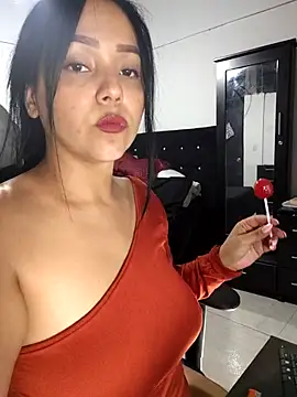 karly_hot_ 即時 XXX 聊天