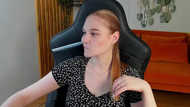 แชท XXX สดของ AriaWell