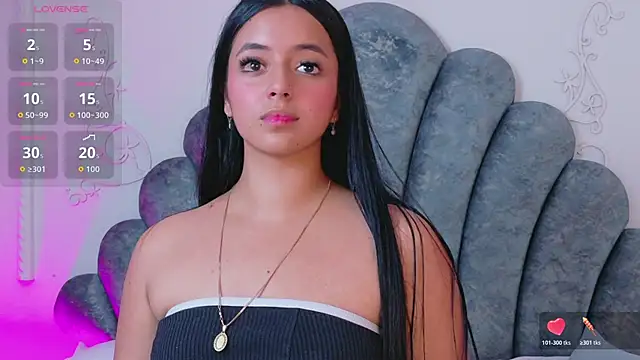 Jessie-Torres লাইভ XXX চ্যাট