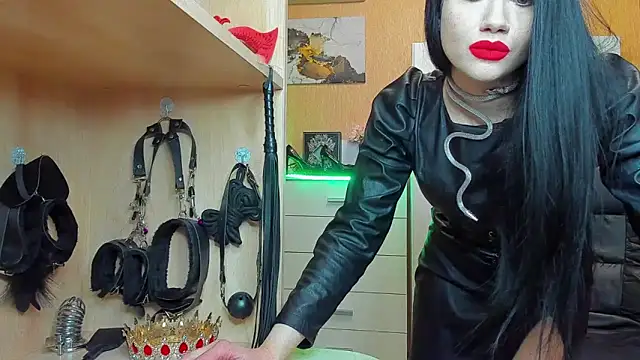 KristiTopxxのライブXXXチャット