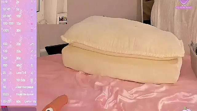 CarmenCash__'s Webcam Show