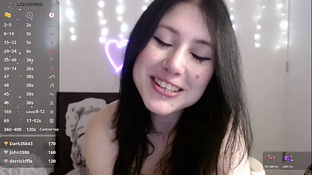 PlayfulApril Live XXX Chat