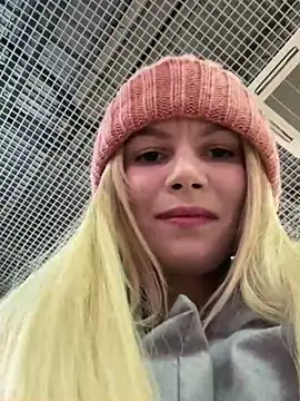 katty_cutey's Live XXX Chat