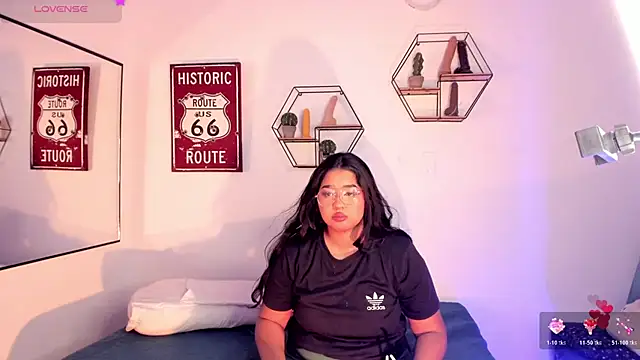 Chat XXX en directo de Isabella_Belmont