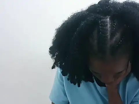 prettybeee's Webcam Show