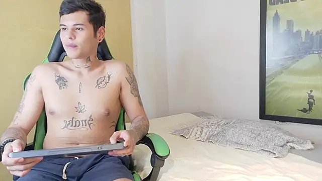 Živý XXX chat rosse_dredd