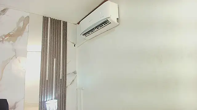 MayaBaker's Live XXX Chat