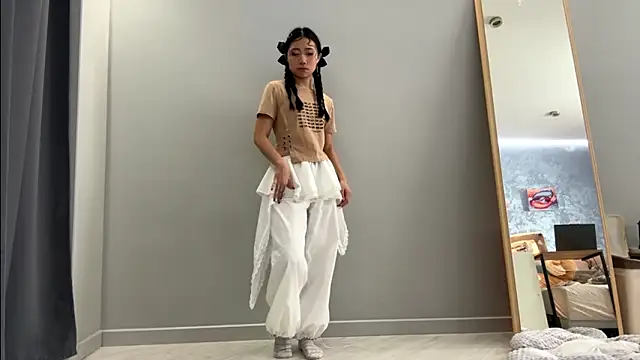 แชท XXX สดของ SweetMiaXO