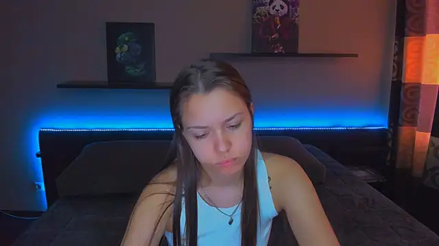 AlexaBarkleyn Webbikameraesitys