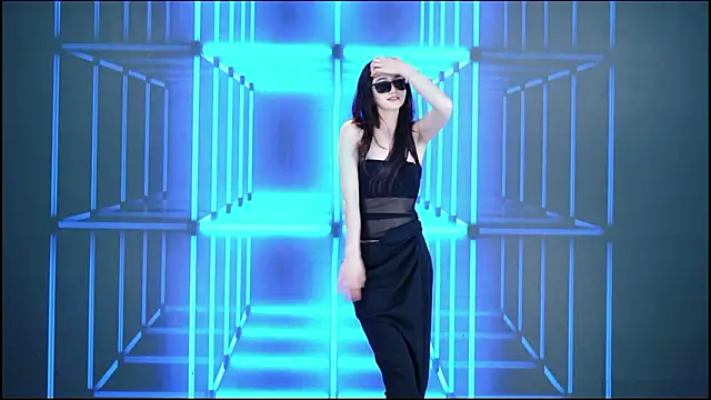 SoHo__club Adlı Modelin Canlı XXX Sohbeti