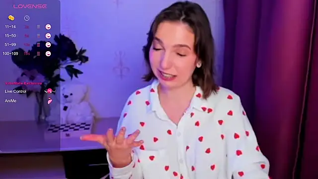 KindHazelHere_ Chat XXX live