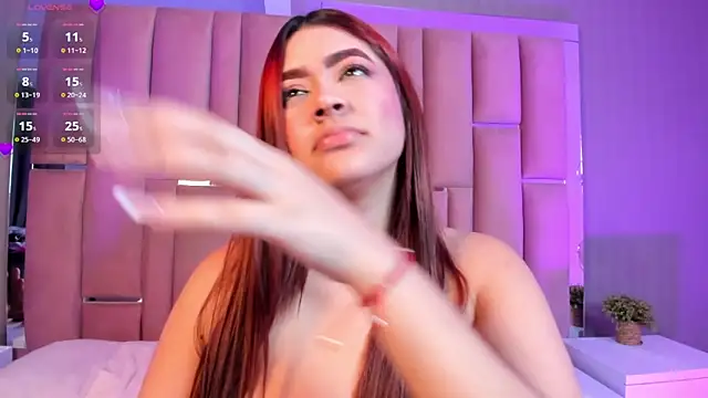 Saoryy__ Adlı Modelin Canlı XXX Sohbeti