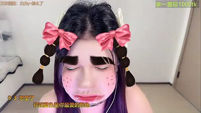 Lucky-Cora Chat XXX in diretta