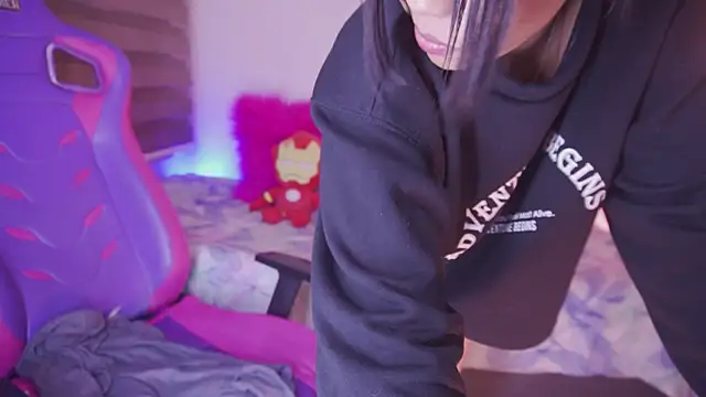 Chatroom XXX en direct de madelyn_rose_