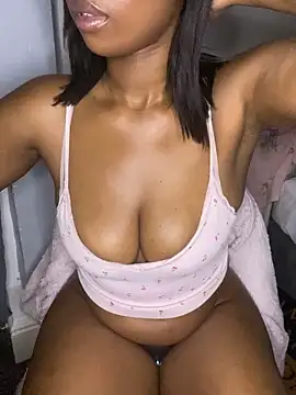 Chatroom XXX en direct de Princess_Ellax