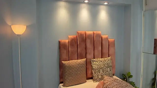 lou_rosse_ élő XXX-chatje