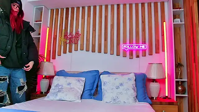 CassieFox_ Chat XXX live