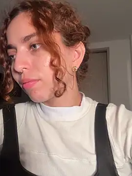 imhelena's Live XXX Chat