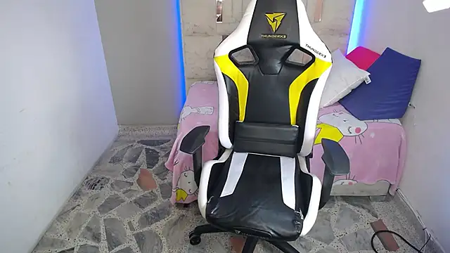 Little_bubu's Live XXX Chat