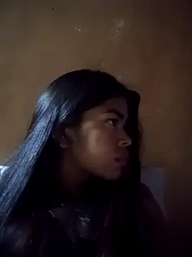 Rocioardiente Chat XXX live