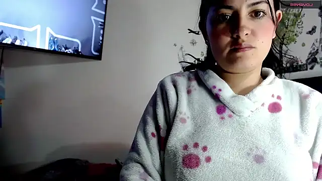 MisNicol Chat XXX live