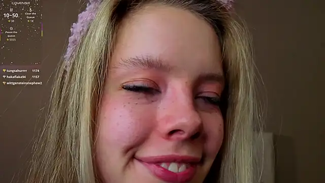 TiffinyMergist Chat XXX live