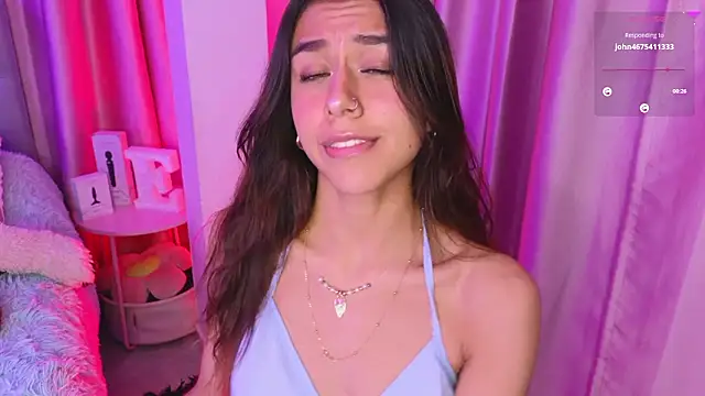 Chatroom XXX en direct de Emiily_Scott1