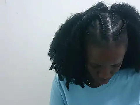 Chatroom XXX en direct de prettybeee