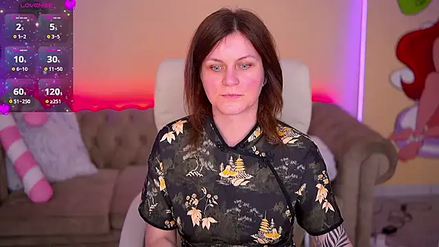 TinaMelt élő XXX-chatje