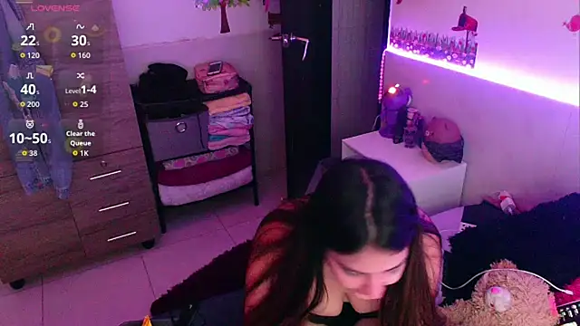 emily_cooper_t – Naživo XXX chat