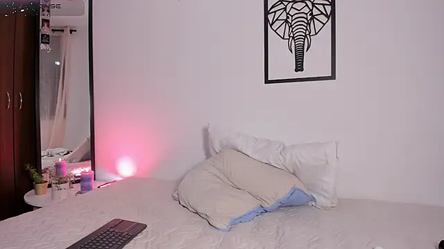 emilybae_: онлайн-секс-чат