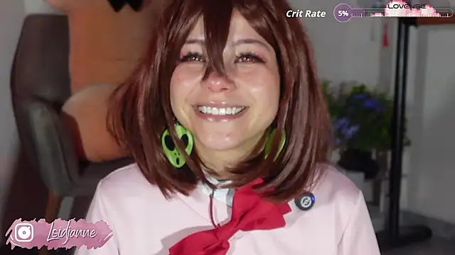 แชท XXX สดของ Loidjanne