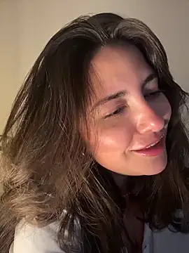 sukhakunis1 Live XXX Chat