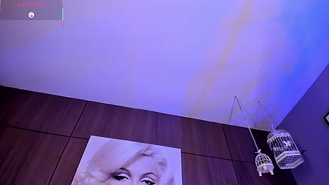 Онлайн чат XXX AgattaDuque