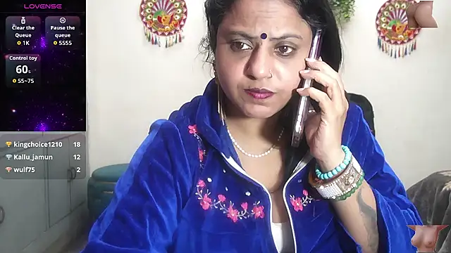 แชท XXX สดของ Sexy_komolika