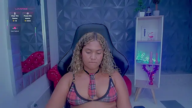 Cristal_War: онлайн-секс-чат