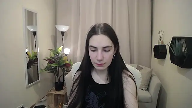 NikaStark_ Chat XXX in diretta