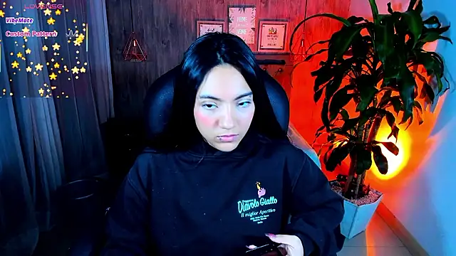 Онлайн чат XXX miichael_black