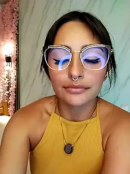 แชท XXX สดของ Nanda_Vixen